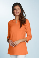 Hillary V-Placket 3/4 Sleeve Tunic