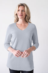 Ivory V-Neck 3/4 Sleeve Tunic Front View - Travel Clothing | JudyP Apparel