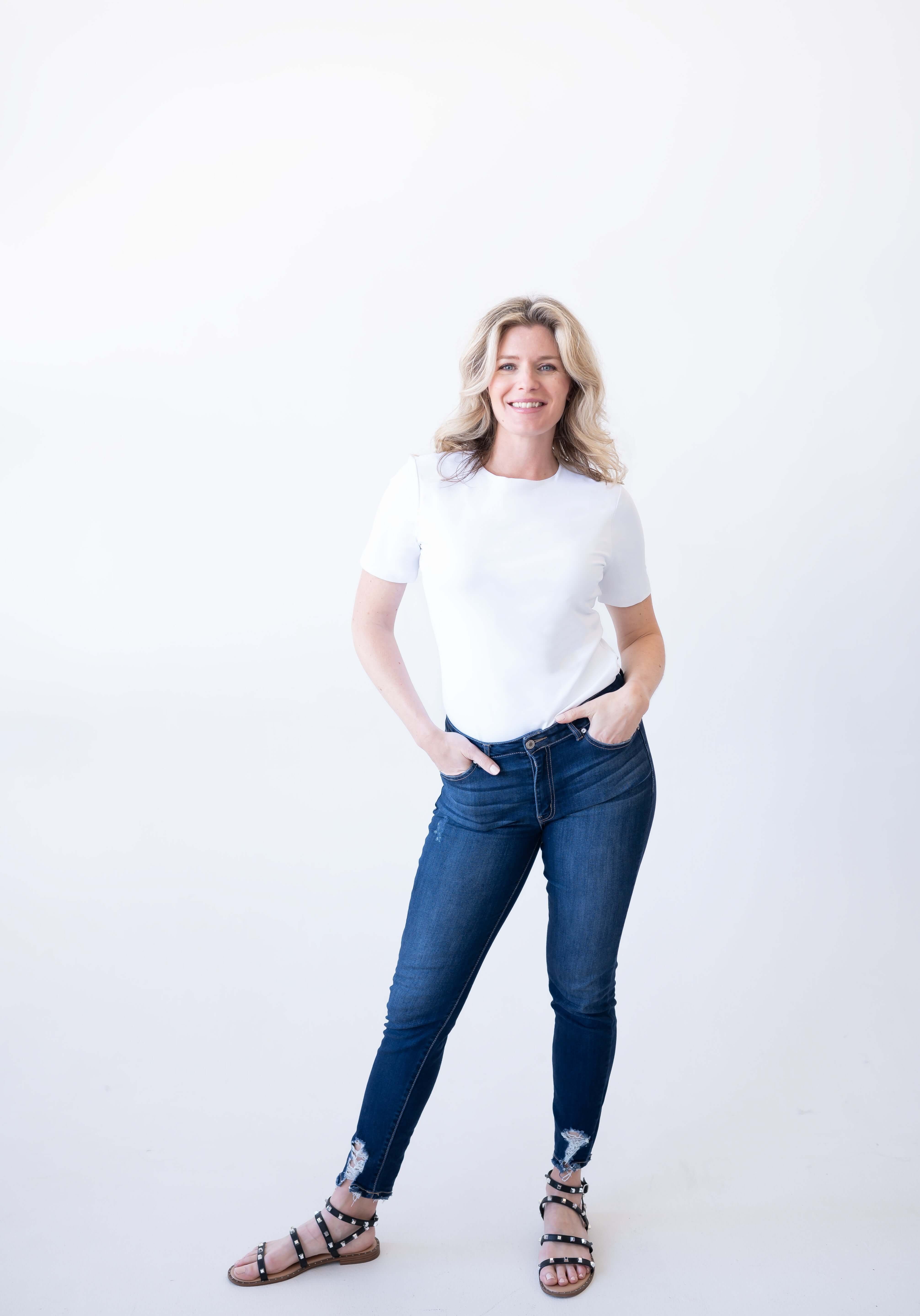 Cathy Jewel Neck Short Sleeve Top