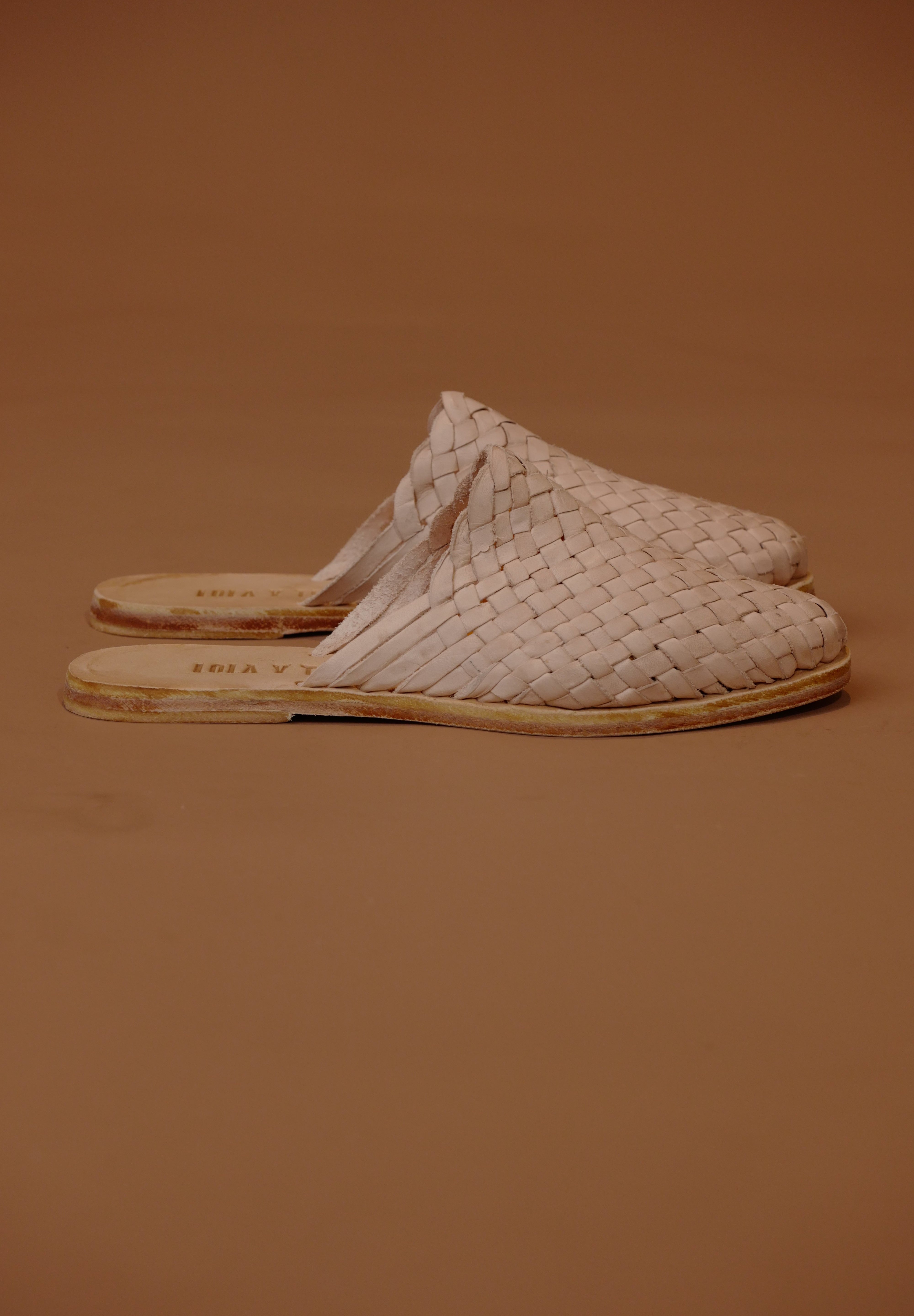 Hand Woven Leather Slides Cream