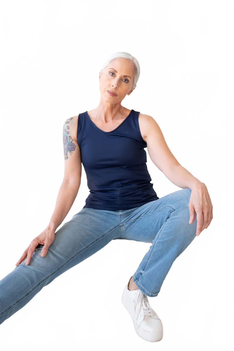 Navy Scoop Neck Sleeveless Top Seated View - Wrinkle-Free Travel Clothing | JudyP Apparel